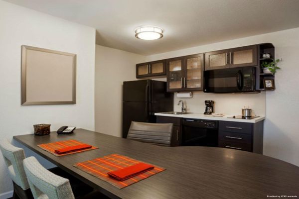 Hotel Candlewood Suites ERIE (Erie)